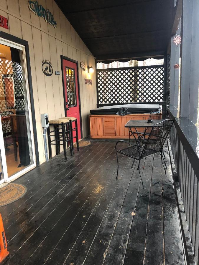 Mountain-Top Cabin Get-Away With Hot Tub And A View Sautee Nacoochee Exteriör bild